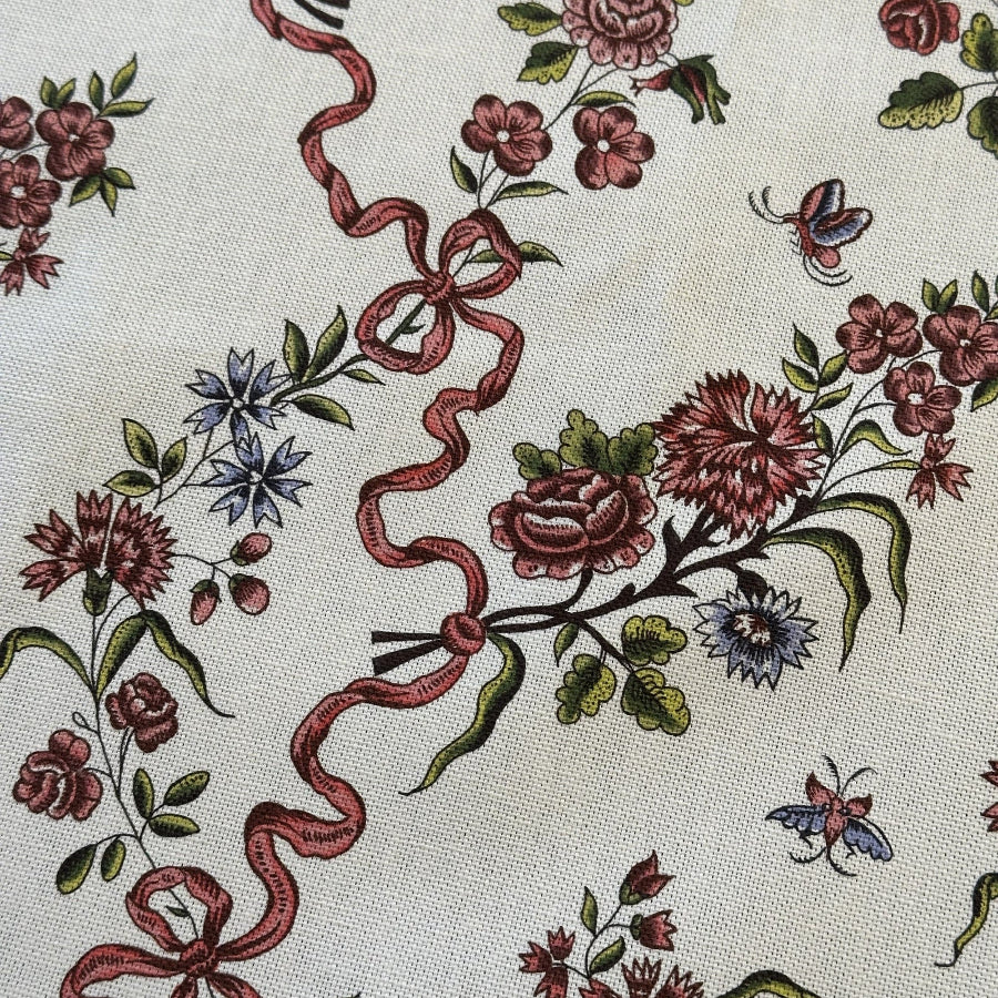 Floral and ribbon pattern on fabric