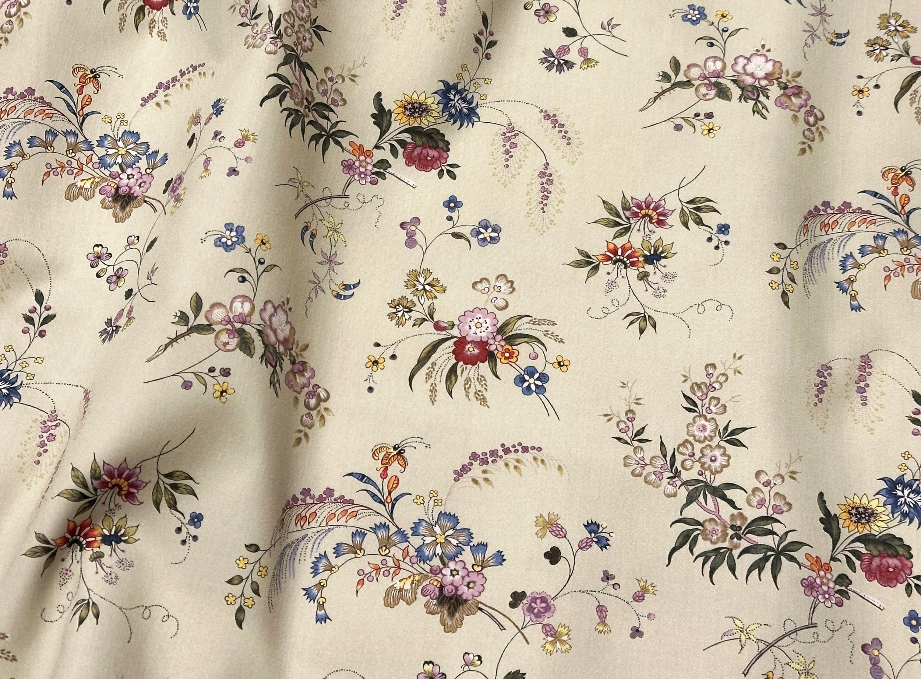 and more romantic 1700s fabric